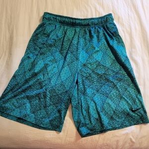 Nike Men’s Shorts, Medium
